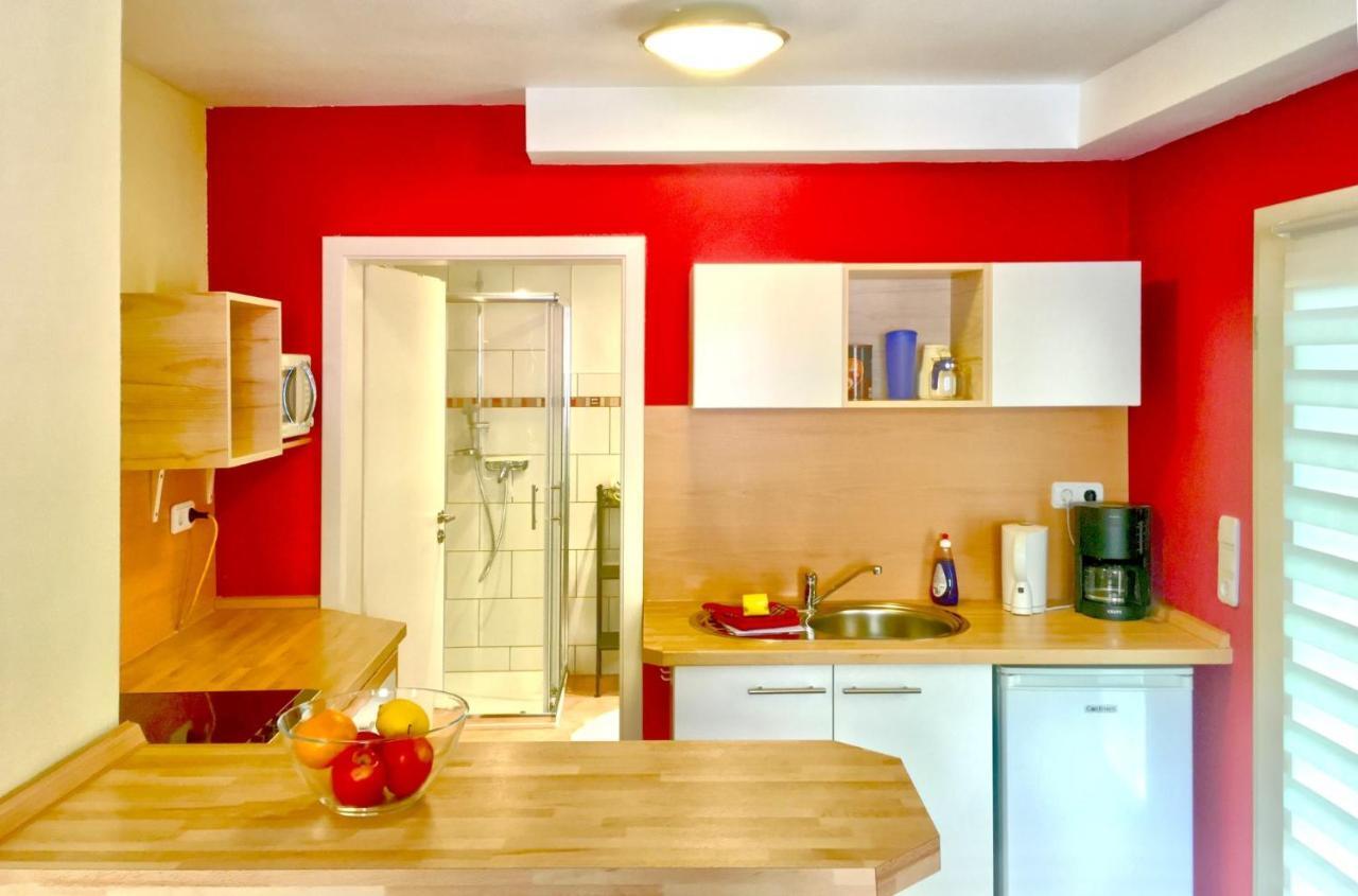 Ferienwohnung Maeder Schaafheim エクステリア 写真